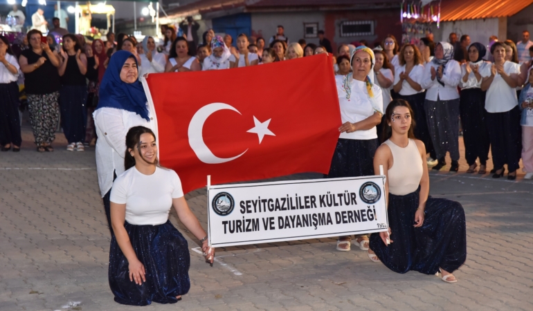 Seyitgazi’de Şalvar Gecesi’nde birlik ve beraberlik buluşması
