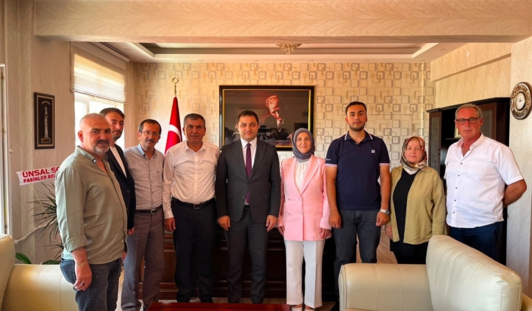 AK Parti’den Kaymakam Temel’e ‘hayırlı olsun’ ziyareti