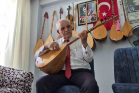 Eskişehir’in yaşayan kültürel hafızalarından halk ozanı Arif Çayır