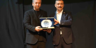 İHA muhabirlerine iki ödül