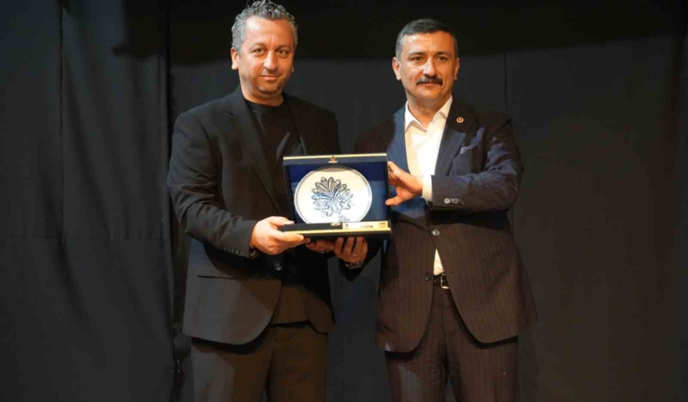 İHA muhabirlerine iki ödül
