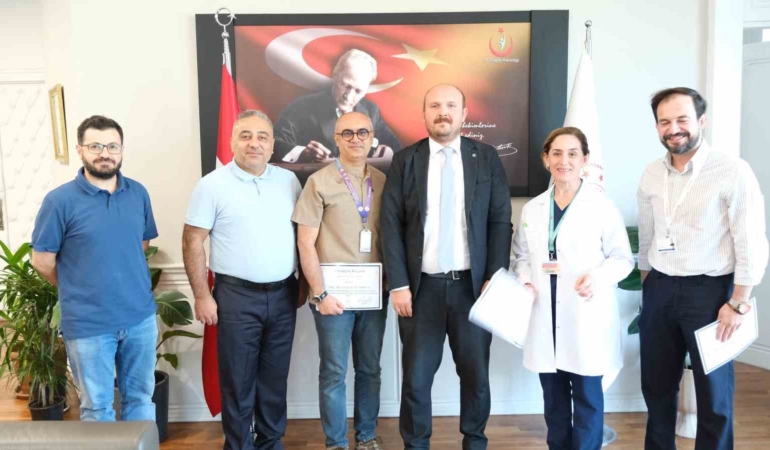 Bursa Şehir Hastanesi’nde anne karnında hayat kurtaran müdahale