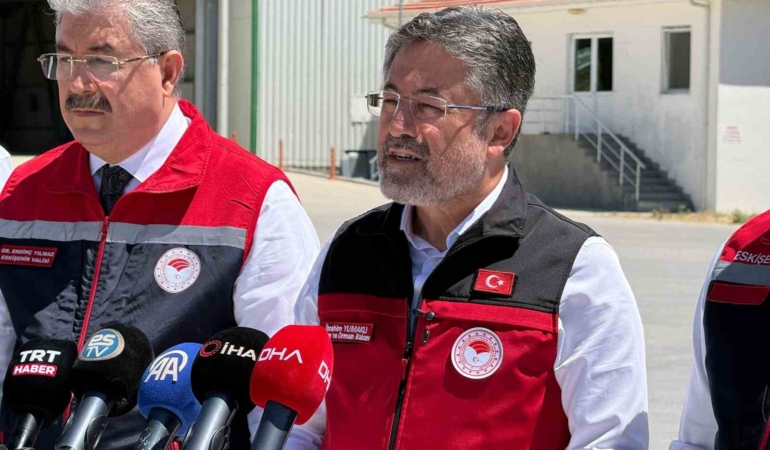 Bakan Yumaklı: Bitkisel üretimde Cumhuriyet tarihimizin rekorunu bekliyorum