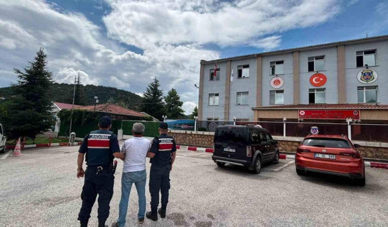 Bilecik’te 2 yıl 2 ay 20 gün hapis cezası bulunan şahıs yakalandı