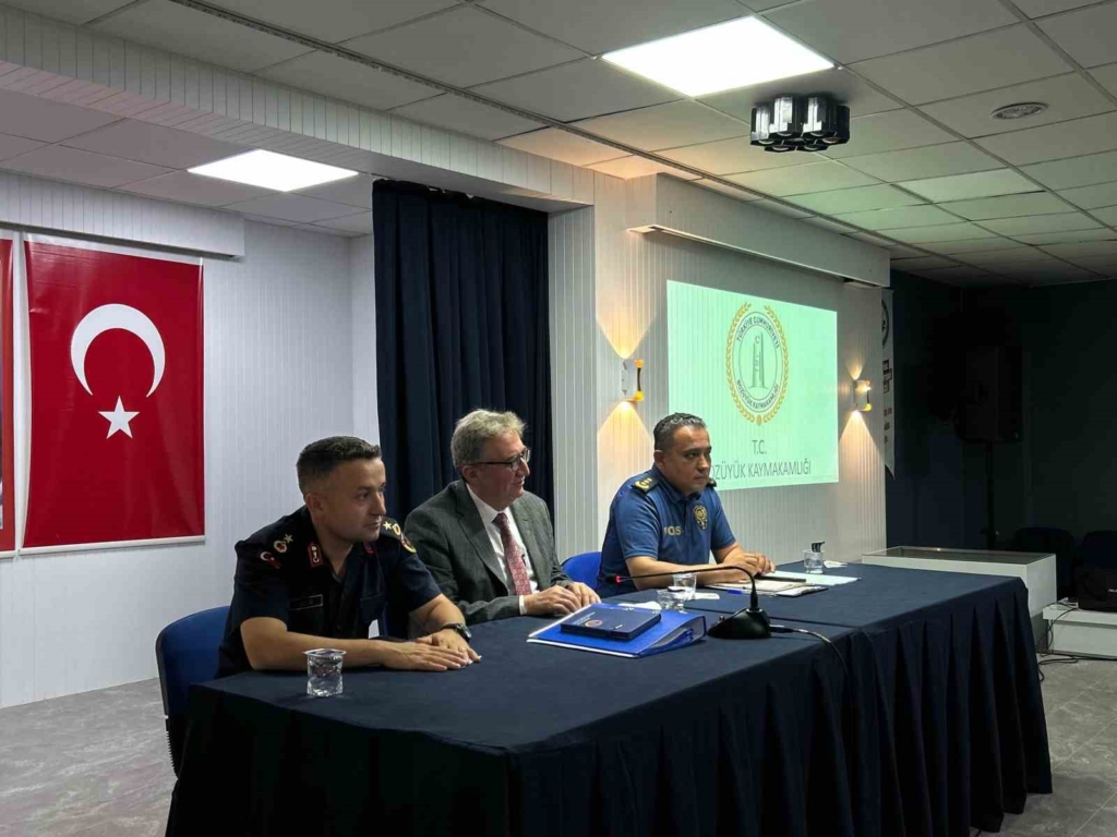 Bilecik’te kurumlar ve muhtarlar aynı masada buluştu