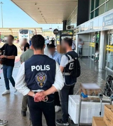 Bursa’da düzensiz göçmenlere karşı operasyon