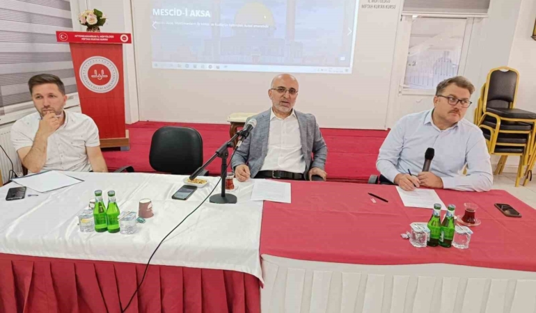 ’Umre Turu İstişare Toplantısı’ gerçekleştirildi