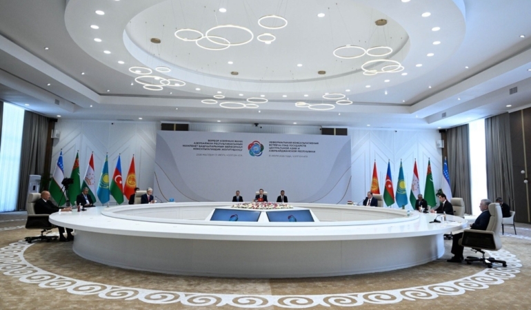 Orta Asya ülkelerinin Cumhurbaşkanları ile Aliyev, Kırgızistan’da bir araya geldi
