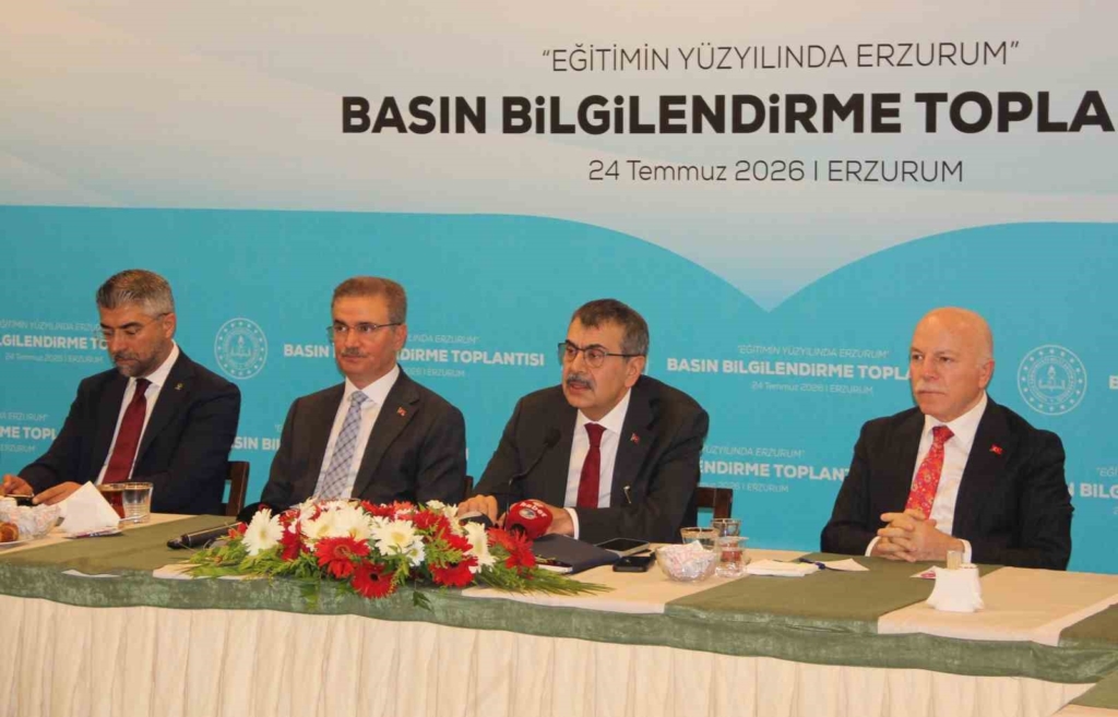 Bakan Tekin: "Özel okullarda öğretmenlerin ortalama maaşı 40 bin lira"