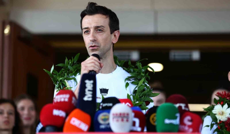 Milletler Ligi şampiyonu A Milli Kadın Voleybol Takımı, Türkiye’ye döndü