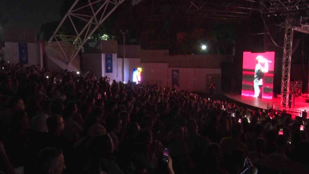Poizi, Bursa Festivali’nde hayranlarını coşturdu