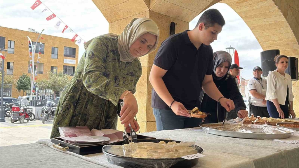 Uluslararası Hitit Fuar ve Festivali’nde Çorum’un yöresel tatları yarıştı