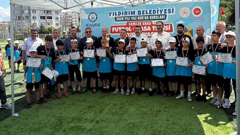 Yaz Kur’an kursları geleceğin teminatı çocukları yetiştiriyor
