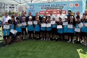 Yaz Kur’an kursları geleceğin teminatı çocukları yetiştiriyor