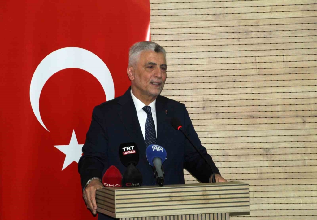 Ticaret Bakanı Bolat: "Enerjinin merkezi Şırnak, Türkiye’nin kalkınma koridorlarının kalbinde"