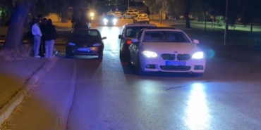 Kaza yapan sürücülerle yakınları böyle güldü