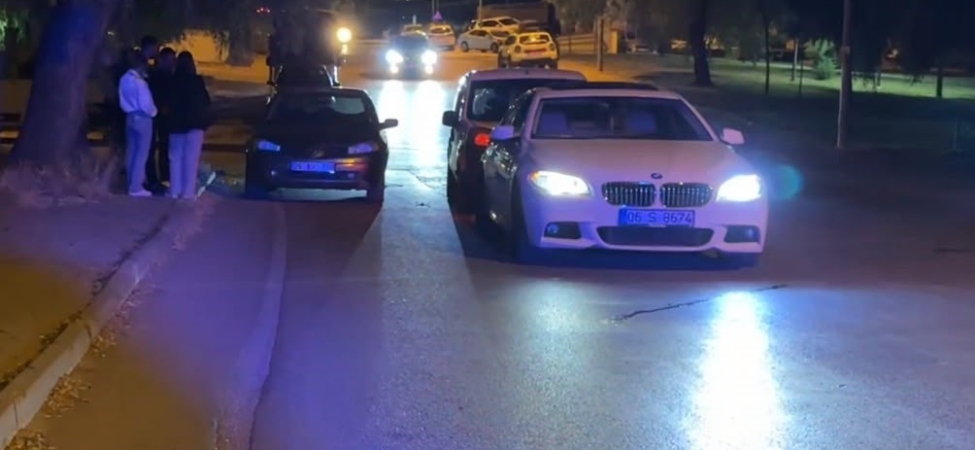Kaza yapan sürücülerle yakınları böyle güldü