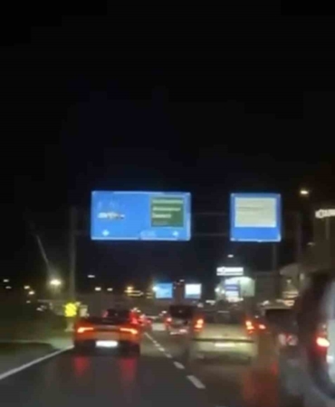 Bursa’da lüks otomobil kazaya karıştı, sürücü kaçtı
