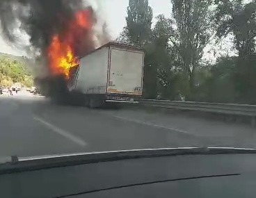 Gemlik’te tır yangını