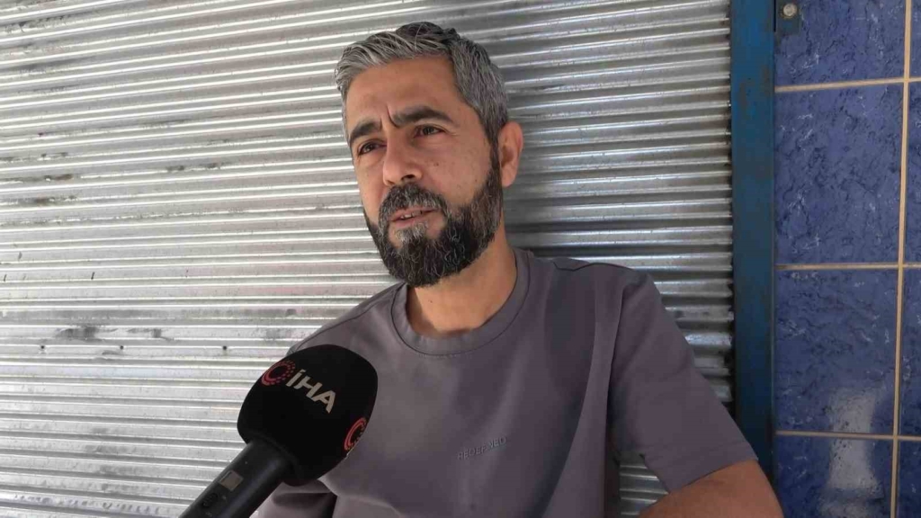 Kamyonetin altında kalan 4 yaşındaki çocuk emekleyerek çıktı