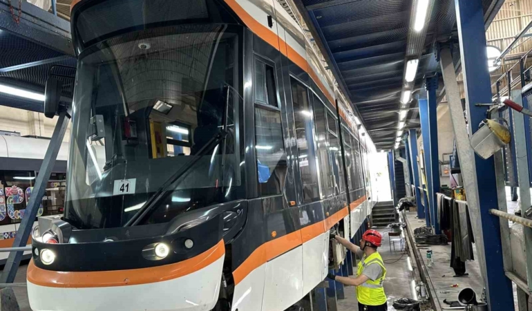 Bakım çalışmaları sebebiyle Eskişehir’deki tramvay seferlerinde düzenleme yapıldı