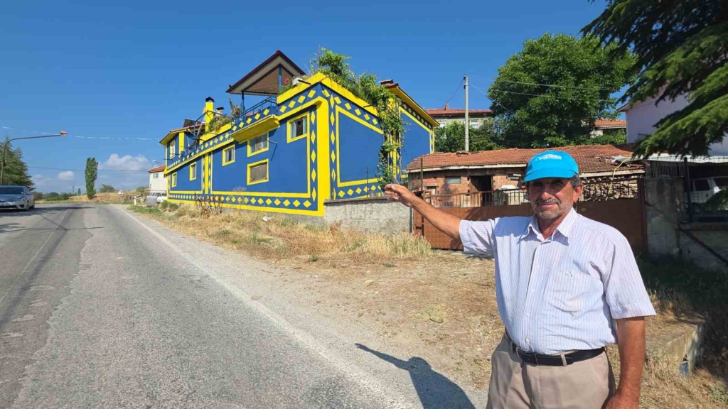 Kütahyalı taraftarın sarı-lacivert aşkı evine yansıdı
