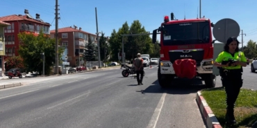 Emet’teki yangına giden arazöz motosikletle çarpıştı: 1 yaralı