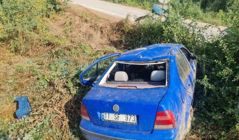 Bilecik’te otomobil takla attı: 1 yaralı
