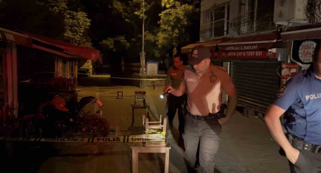 Bursa’nın en işlek sokağında kurşun yağdırdılar