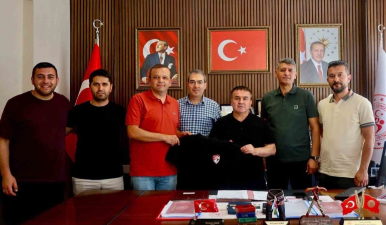 Bilecik’te yeni sezon öncesi hakemlik masaya yatırıldı