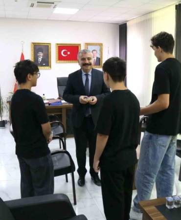 Eskişehir’de çocuk evleri sitesi sakinlerinden anlamlı aşure etkinliği
