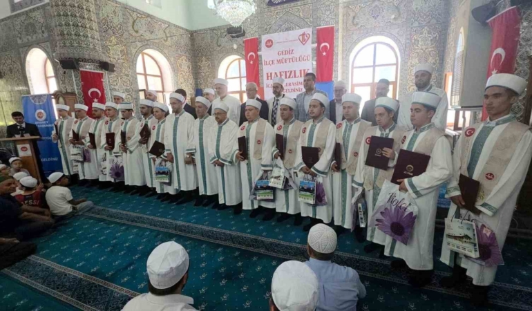 Kütahya’da 15 hafız için icazet merasimi