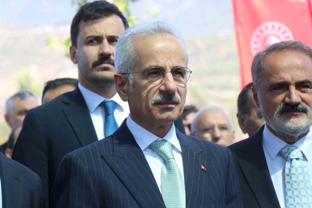 Bakan Uraloğlu: "2071’leri planlayan bir Türkiye’ye geldik"