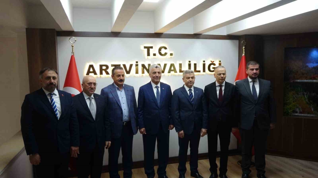 Bakan Bolat: "Artvin esnafına 100 milyon liralık kredi desteği sağlanacak"