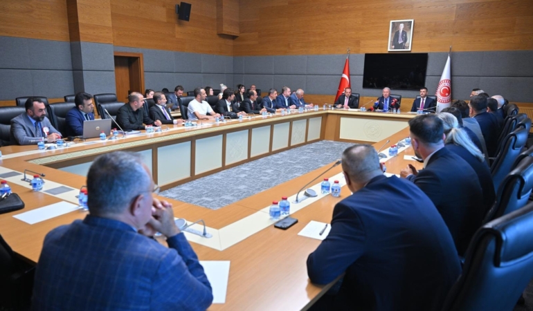 TBMM Milli Savunma Komisyonu Başkanı Akar: "Şehit aileleri ve gazilere yönelik kanun teklifi kısa sürede TBMM’ye sunulacak"