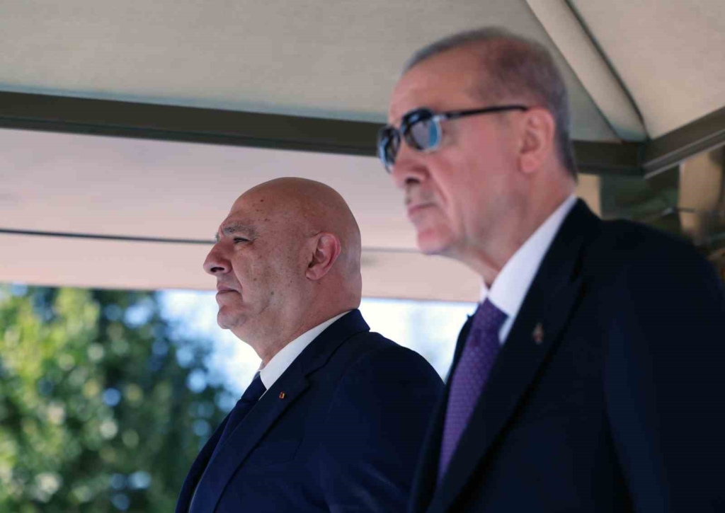 Cumhurbaşkanı Erdoğan, Lübnan Cumhurbaşkanı Avn’i törenle karşıladı