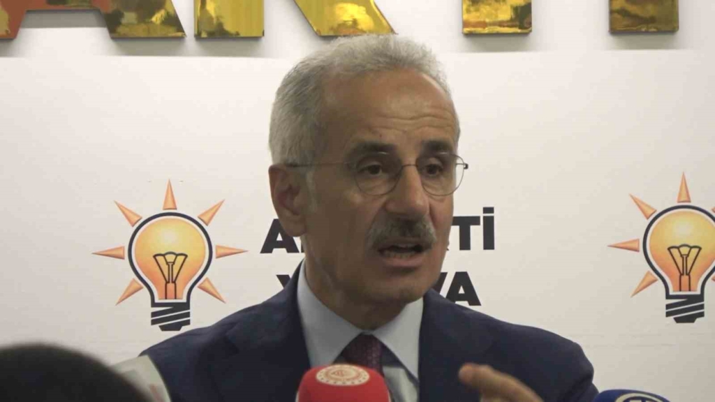 Bakan Uraloğlu: "Bundan sonra da gönül köprülerini daha da güçlendireceğiz"