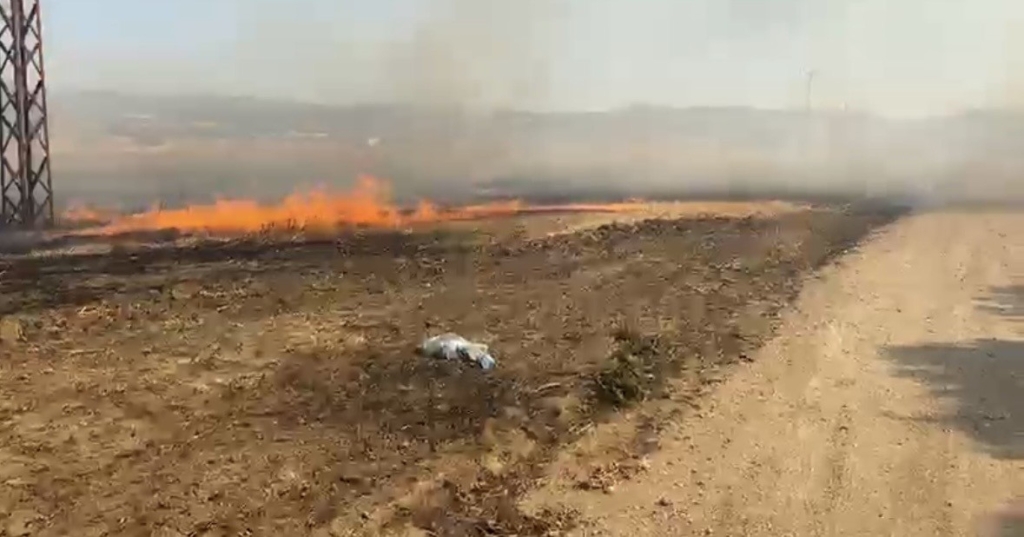 Çanakkale’de tarım arazisinde yangın