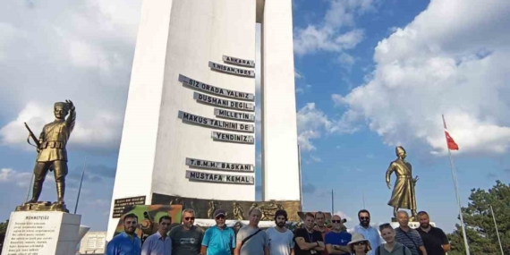 Turist rehberleri Bilecik’in tarihi yerlerini gezdi
