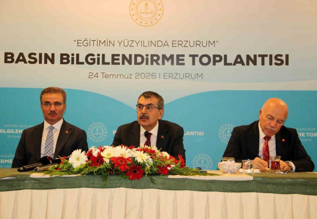Bakan Tekin: "Özel okullarda öğretmenlerin ortalama maaşı 40 bin lira"