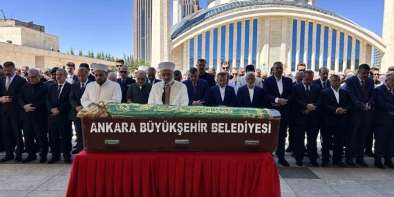 Milli Savunma Bakan Yardımcısı Alpaslan Kavaklıoğlu’nun vefat eden eşi  ebediyete uğurlandı