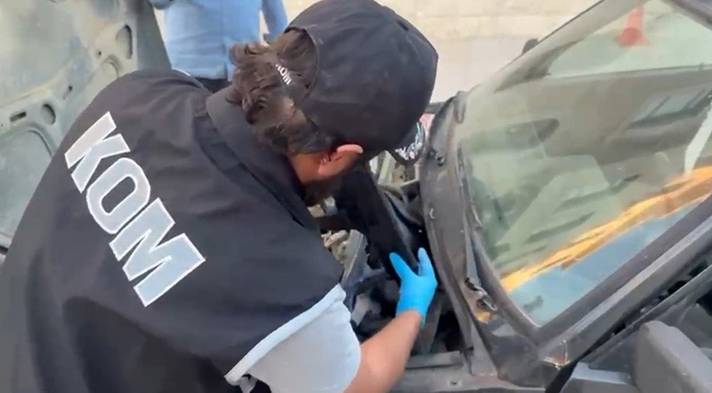 Kütahya’da silah kaçakçılığı operasyonunda yakalanan 5 zanlı tutuklandı