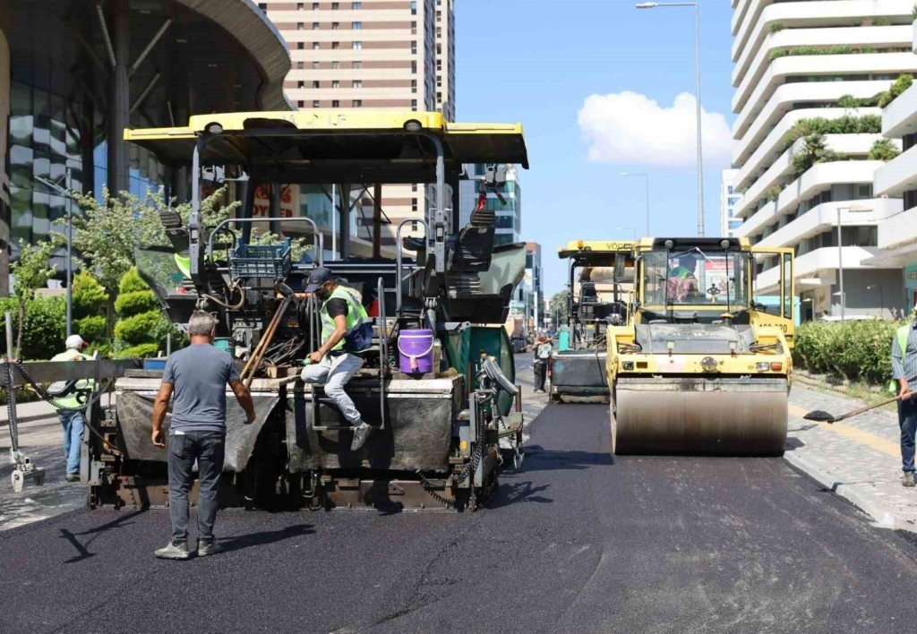 Büyükşehir’den Akademi Caddesi’ne konfor ayarı