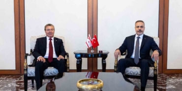 Bakan Fidan, KKTC Başbakanı Ünal Üstel ile görüştü