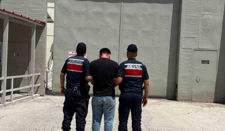 3 yıl 9 ay hapis cezası bulunan şahıs yakalandı