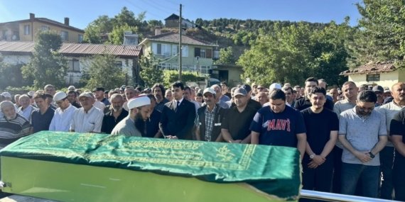 Kıbrıs gazisi Ertuğrul Pehlivan son yolculuğuna uğurlandı