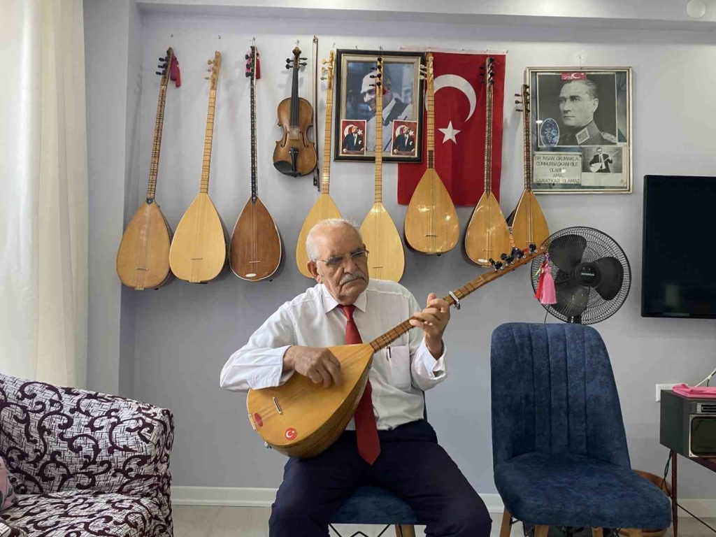 Eskişehir’in yaşayan kültürel hafızalarından halk ozanı Arif Çayır