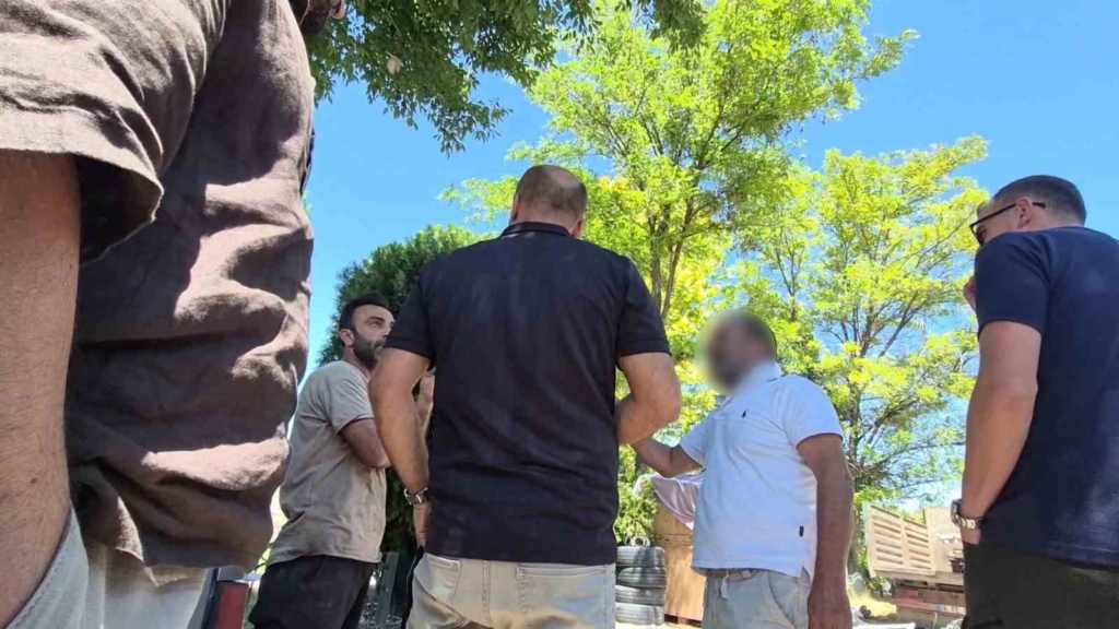 İnşaattan çalındığı iddia edilen demirler için "Boş arazide buldum" savunması