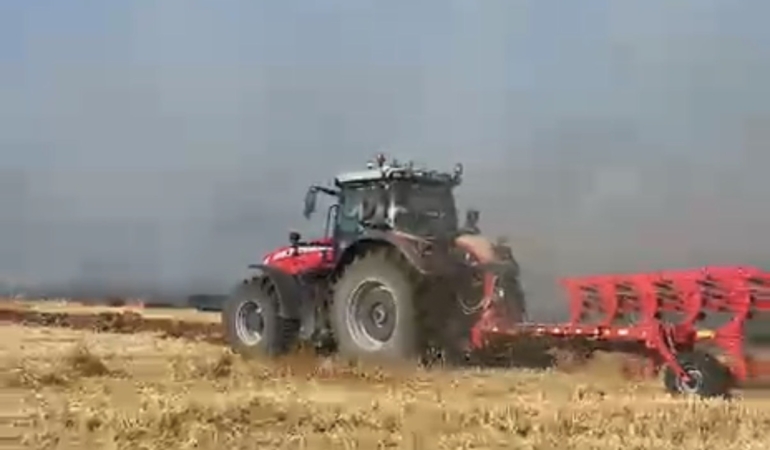 Eskişehir’de tarım arazisinde yangın paniği