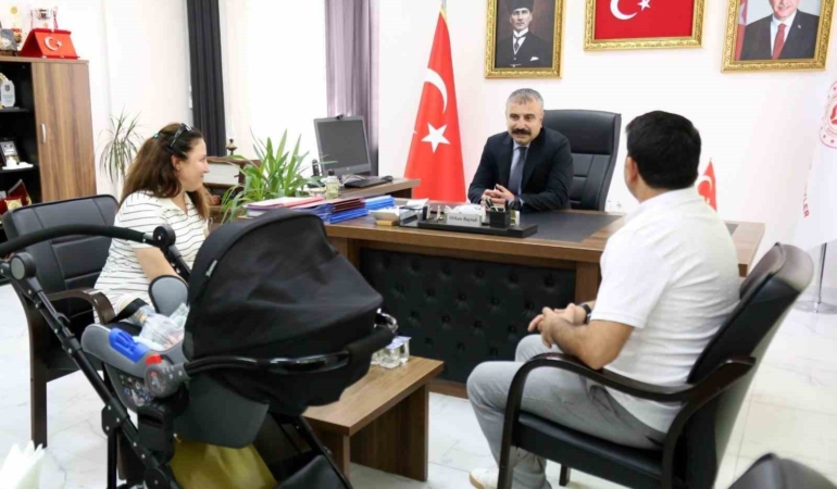 Eskişehir’de koruyucu aile hizmetiyle bir çocuk daha sıcak yuvaya kavuştu